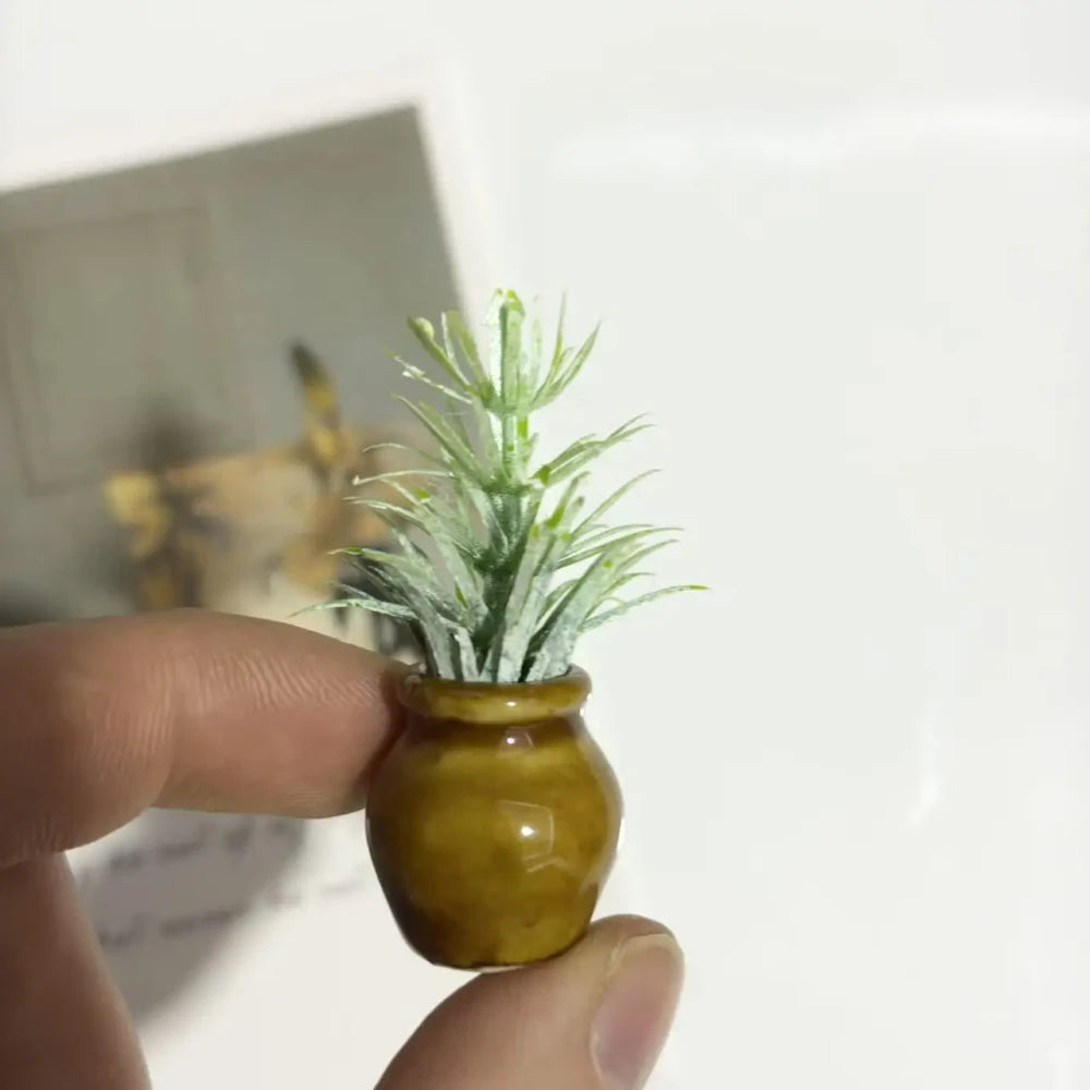 Magnetic Mini Bud Vase Set | Cute Ceramic Fridge Magnets for Flowers, Kitchen Decor & Dopamine Home Decor
