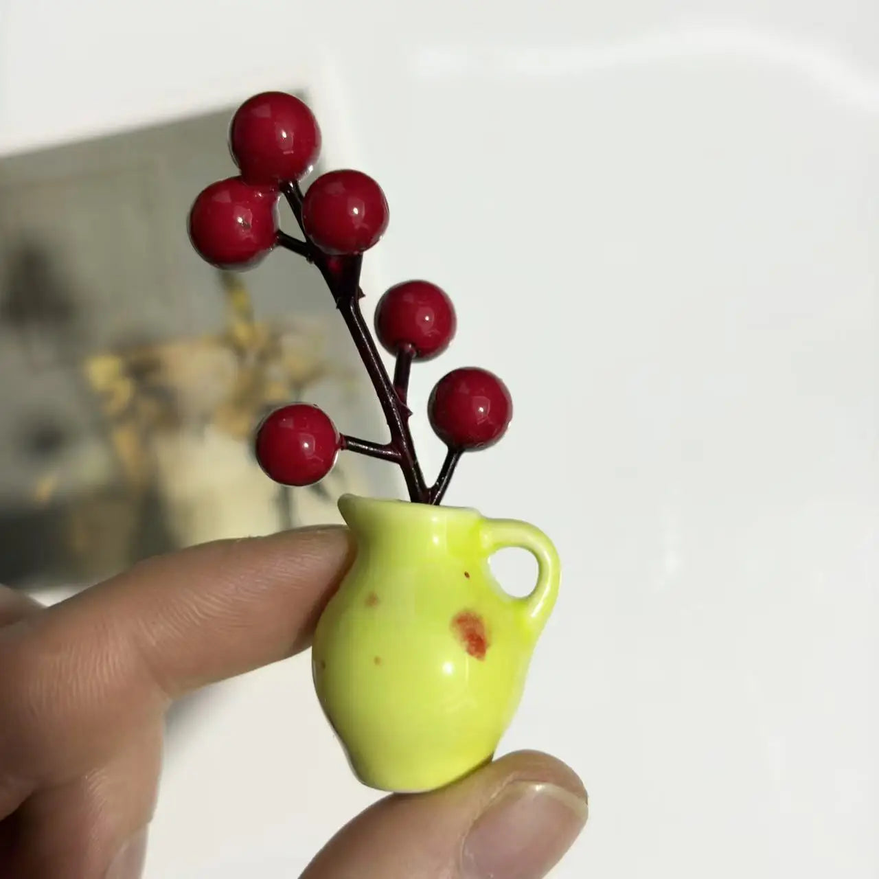 Magnetic Mini Bud Vase Set | Cute Ceramic Fridge Magnets for Flowers, Kitchen Decor & Dopamine Home Decor